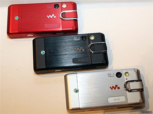 w995-2.jpg